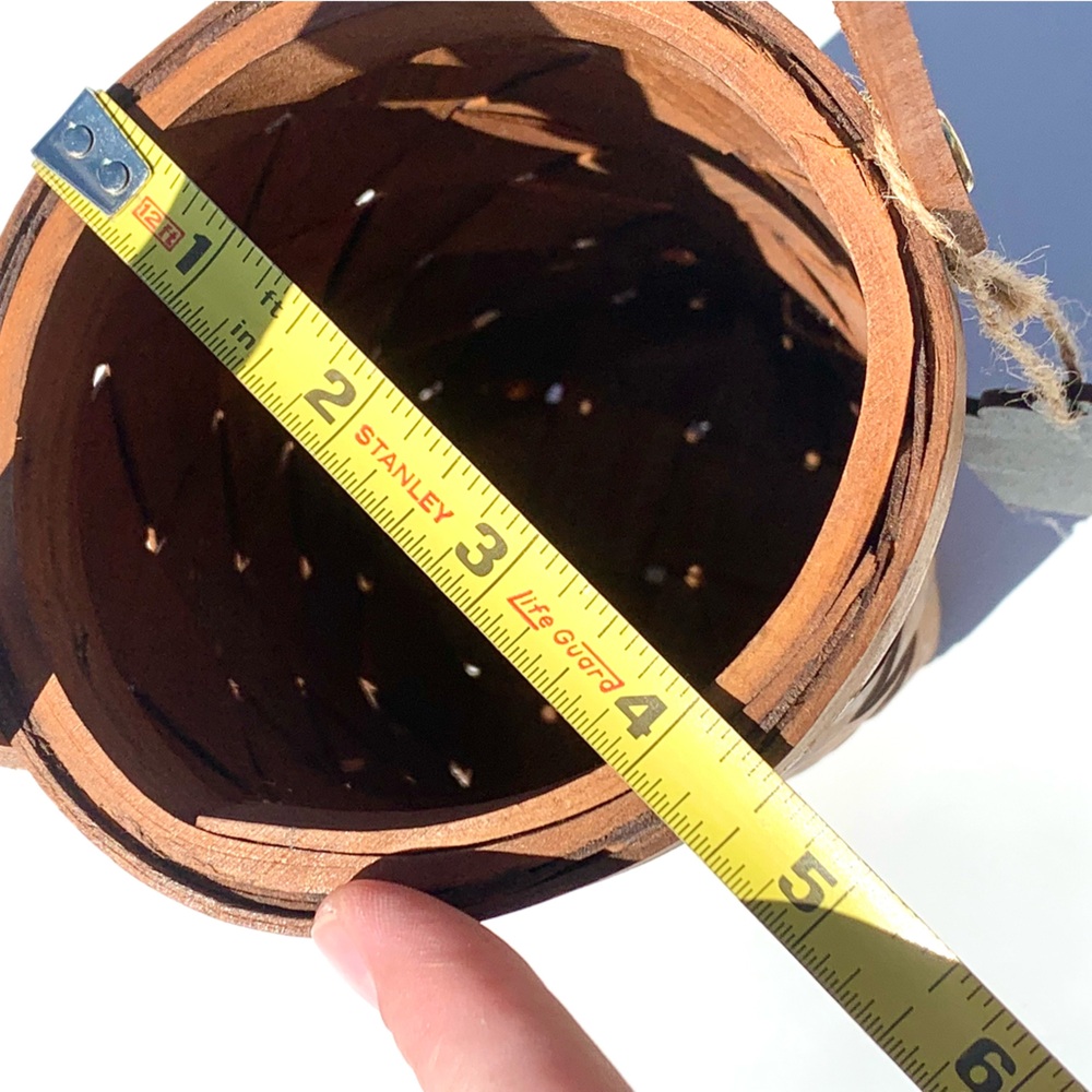 Hard Woven Brown Basket - Picture 11 of 12